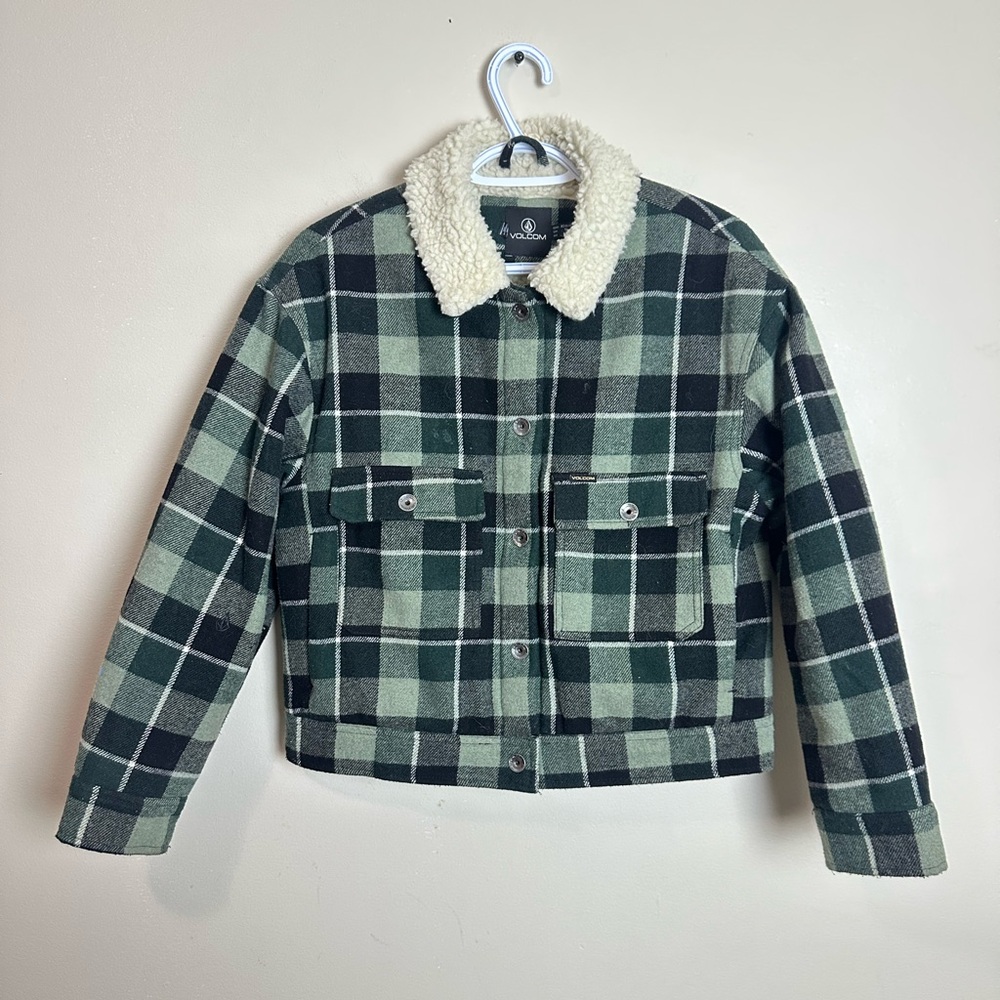 Volcom Size XS Checkered Jacket with Fleece Lining
